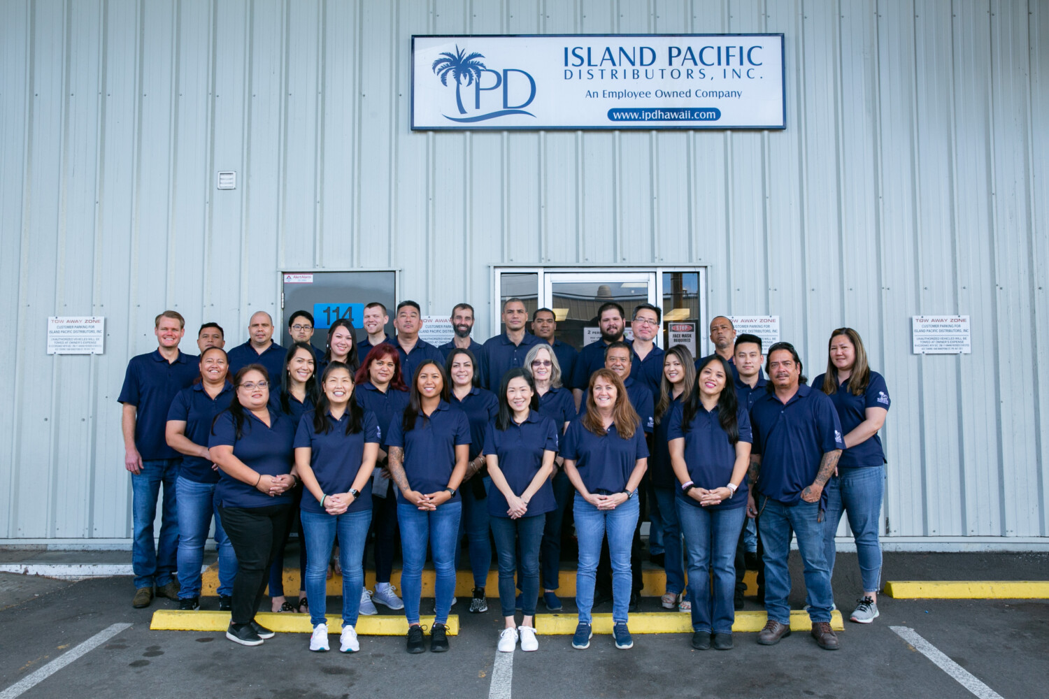 Employees Island Pacific Distributors